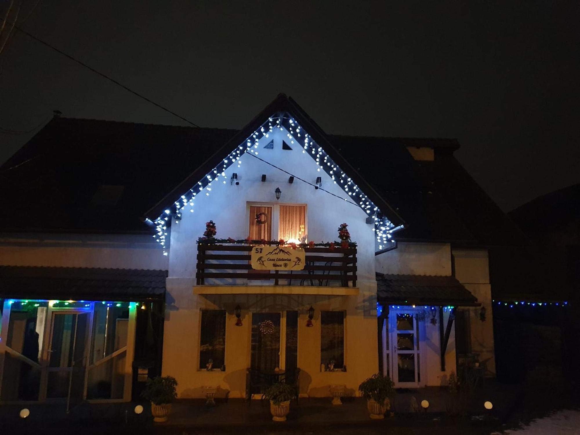 Edelweiss Ilinca Apartment Zarnesti Exterior photo